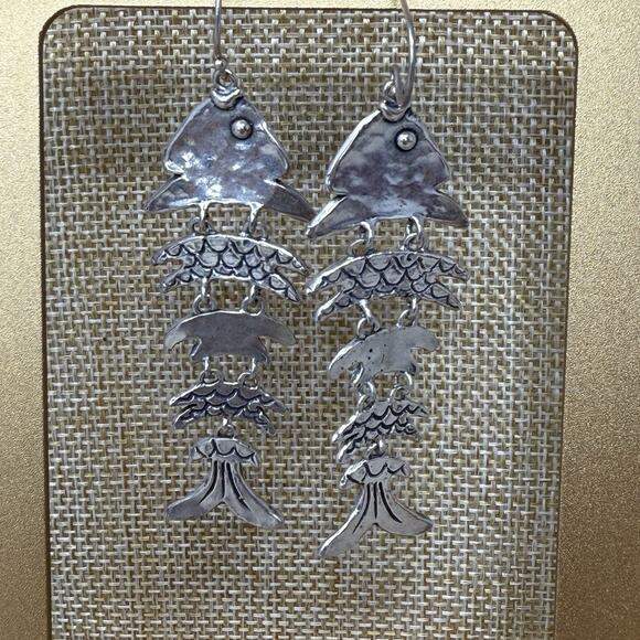 Signed Israel 925 Sterling Silver Articulated Fish Dangle Pierced Earrings - Picture 5 of 10